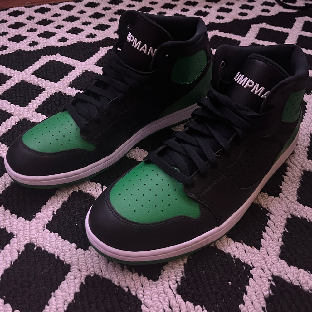 Jordan Access BRAND NEW Nike Green & Black Basketball Sneakers
